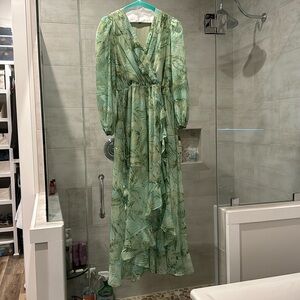 6P Alex Marie Long sleeve chiffon high low maxi dress.